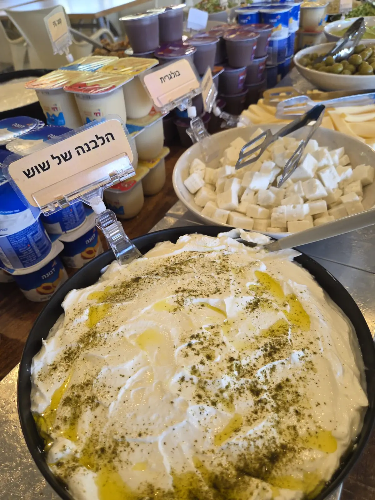 ארוחת בוקר בקיבוץ אליפז